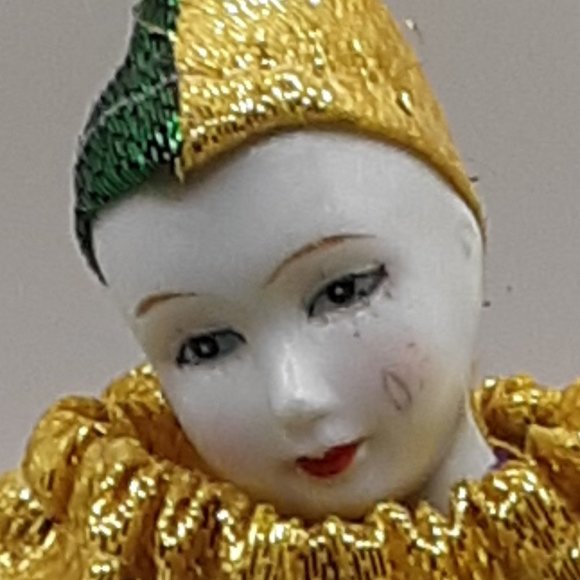Harlequin Jester Clown Girl Doll Vintage Preowned Bendable Wires Collectible - Picture 9 of 14